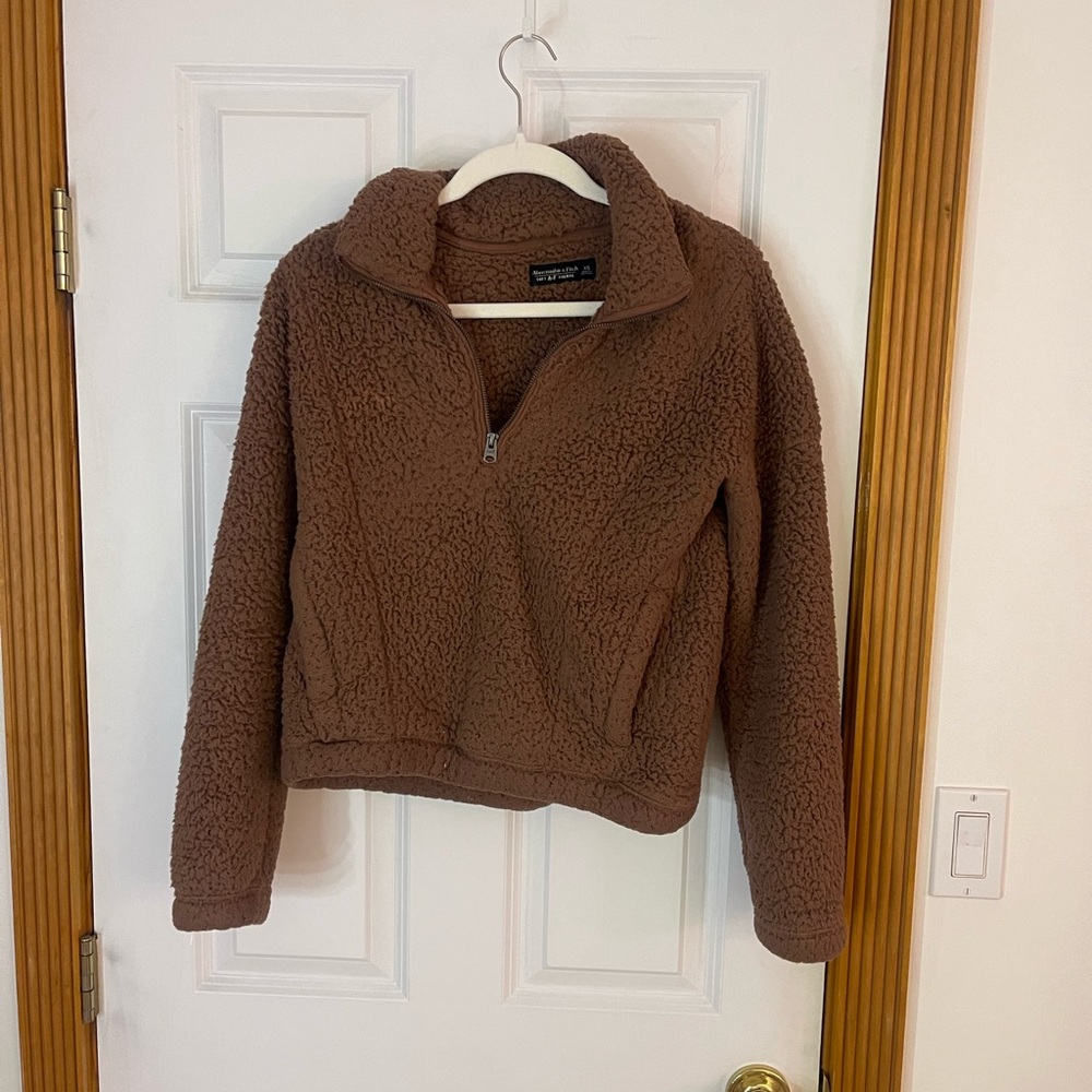 Abercrombie & Fitch Brown Sherpa Pullover